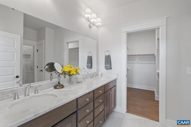 9 DECERBO TERR, Charlottesville, VA 22911