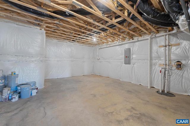 9 DECERBO TERR, Charlottesville, VA 22911
