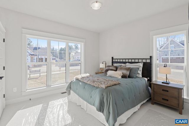 9 DECERBO TERR, Charlottesville, VA 22911