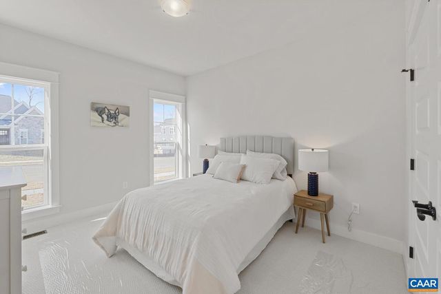 9 DECERBO TERR, Charlottesville, VA 22911