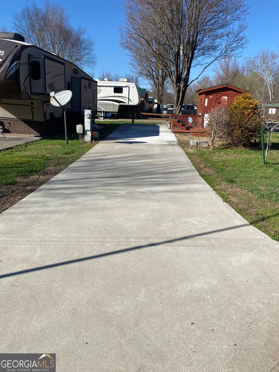 496 Vista Circle, Blairsville, GA 30512