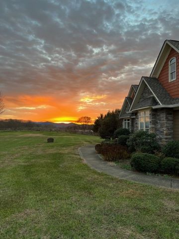 85 Ridgemont Lane, Ellijay, GA 30536