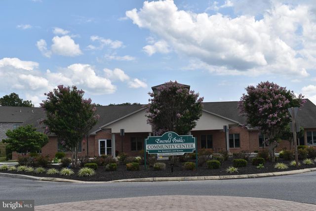 19418 PEARL DR, Hagerstown, MD 21742