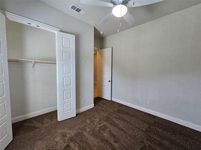 210 Lariat Trail, Waxahachie, TX 75165