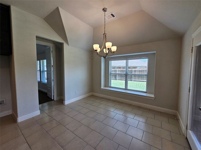 210 Lariat Trail, Waxahachie, TX 75165