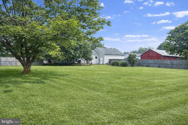 1198 PARK PL, Mechanicsburg, PA 17055