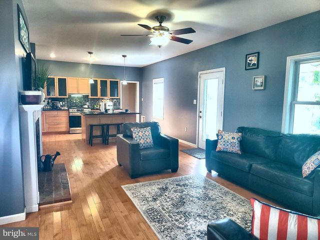 1198 PARK PL, Mechanicsburg, PA 17055