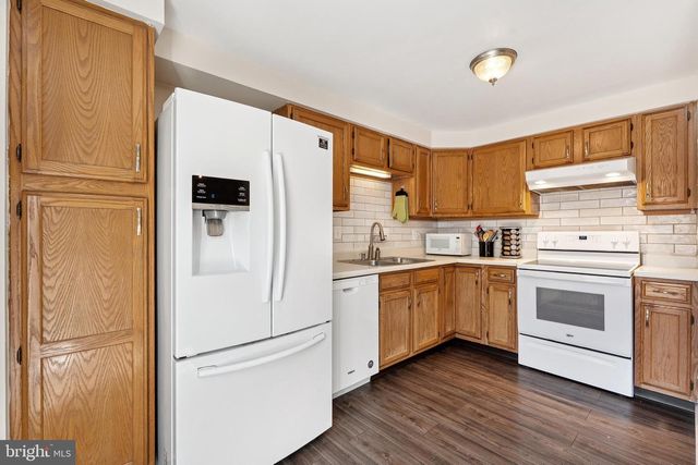 807 WIDE OAK CT, Warrenton, VA 20186