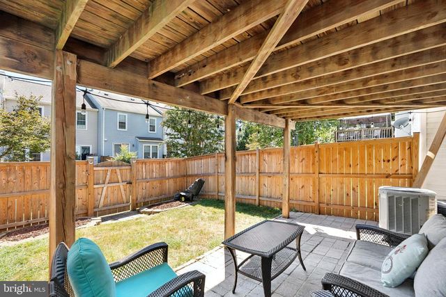 807 WIDE OAK CT, Warrenton, VA 20186