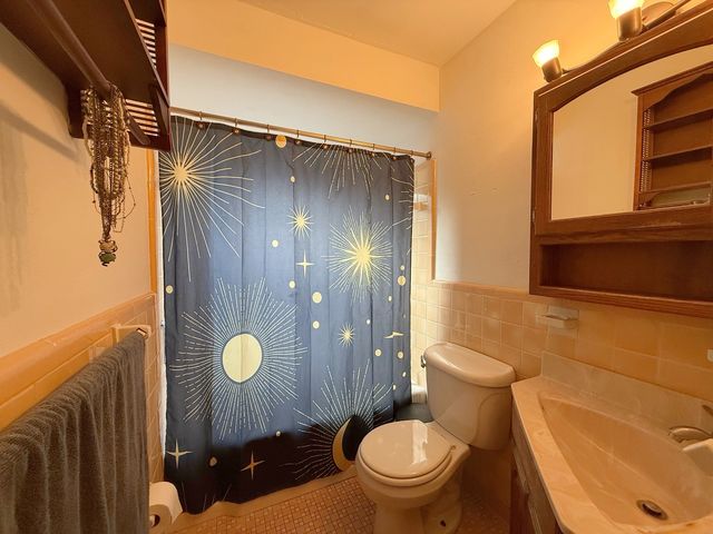 2406 Brittany Lane, Rock Island, IL 61201