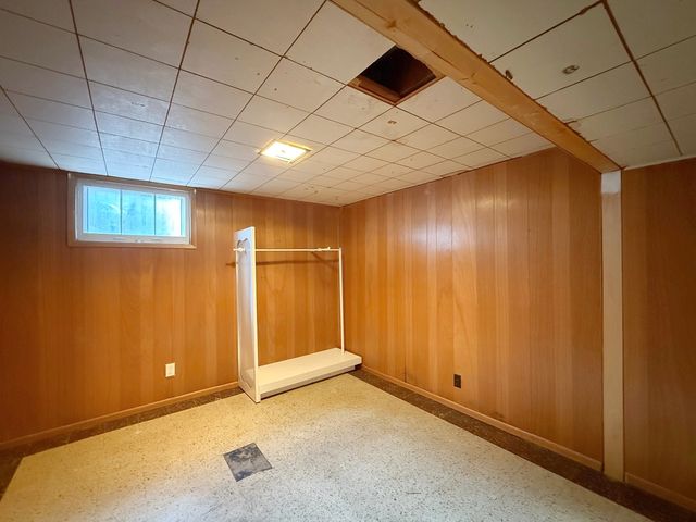 2406 Brittany Lane, Rock Island, IL 61201