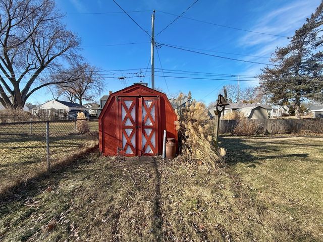 2406 Brittany Lane, Rock Island, IL 61201