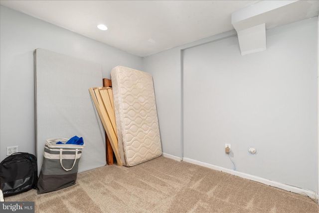 17292 MAGIC MOUNTAIN DR, Round Hill, VA 20141