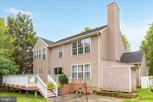 17292 MAGIC MOUNTAIN DR, Round Hill, VA 20141