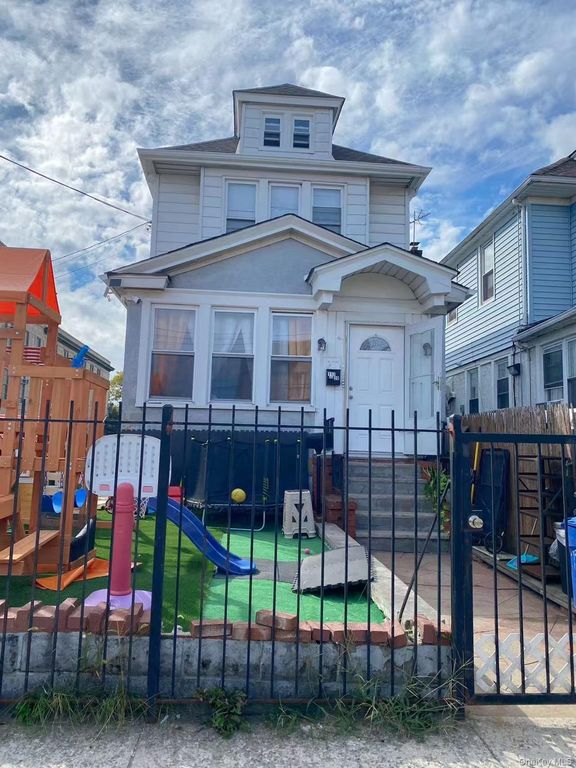 11720 111th Avenue, South Ozone Park, NY 11420 — exterior