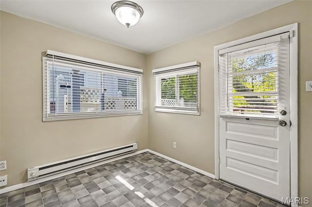 2680 N Waterford Drive, Florissant, MO 63033