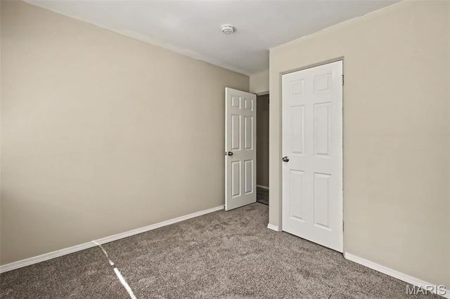 2680 N Waterford Drive, Florissant, MO 63033