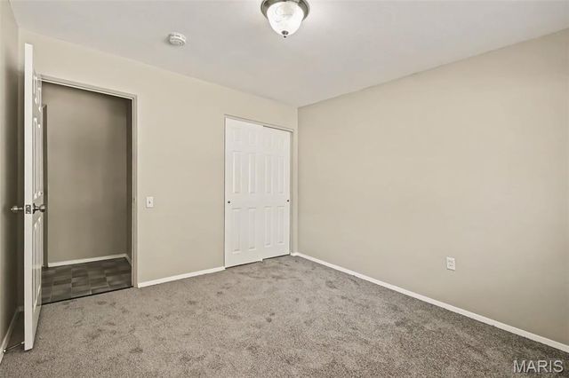 2680 N Waterford Drive, Florissant, MO 63033