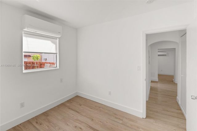 2508 SW 10th St 2508, Miami, FL 33135