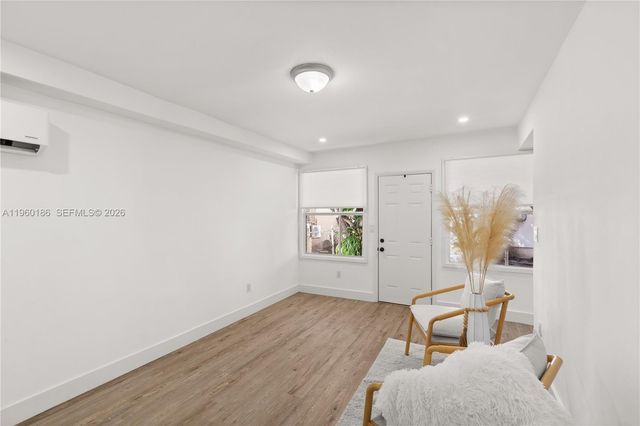 2508 SW 10th St 2508, Miami, FL 33135