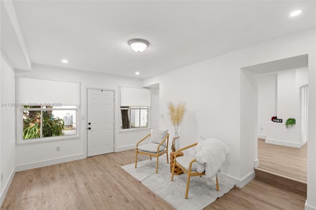 2508 SW 10th St 2508, Miami, FL 33135