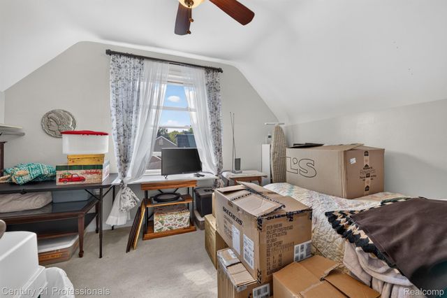 31711 Leona Street, Garden City, MI 48135