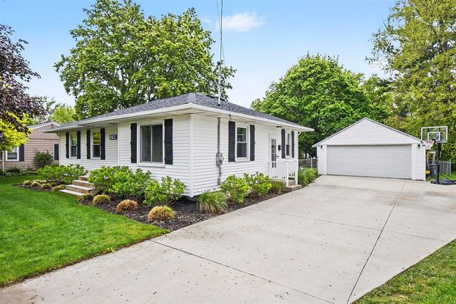 3788 Wilson Avenue, Grandville, MI 49418