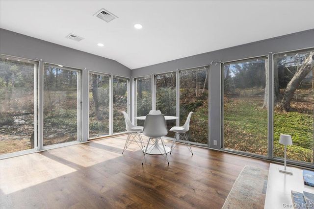 111 SPIER Road, Scarsdale, NY 10583