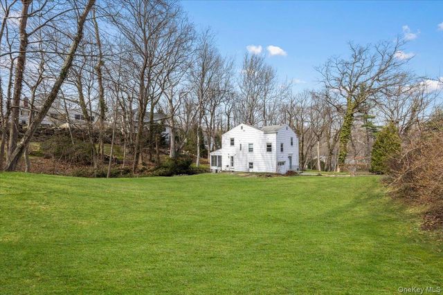 111 SPIER Road, Scarsdale, NY 10583