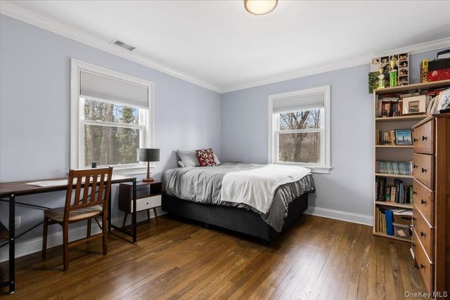 111 SPIER Road, Scarsdale, NY 10583