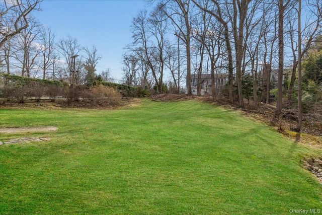 111 SPIER Road, Scarsdale, NY 10583