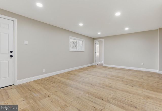 1609 ASTOR DR, Cherry Hill, NJ 08003