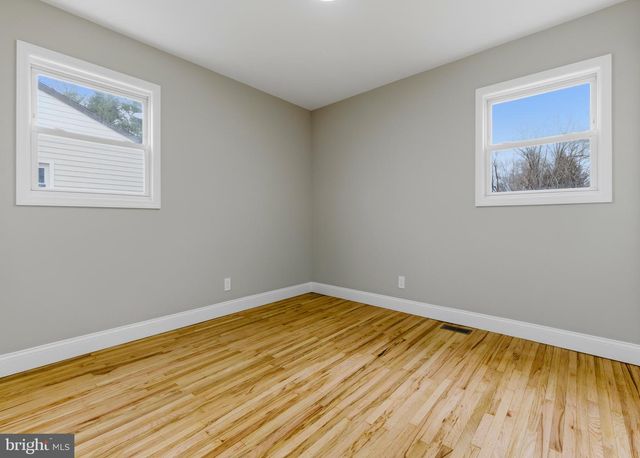 1609 ASTOR DR, Cherry Hill, NJ 08003