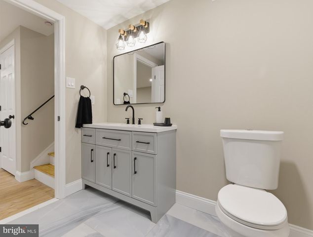 1609 ASTOR DR, Cherry Hill, NJ 08003