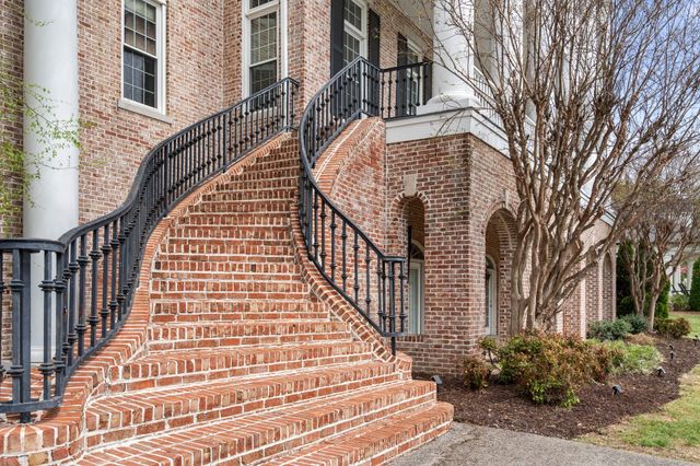 700 Legends Crest Dr, Franklin, TN 37069