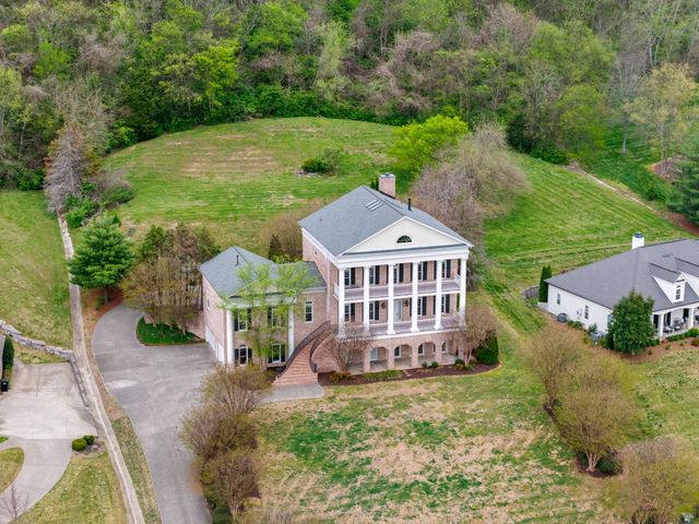 700 Legends Crest Dr, Franklin, TN 37069
