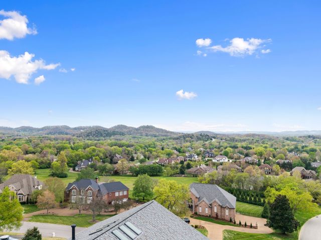 700 Legends Crest Dr, Franklin, TN 37069