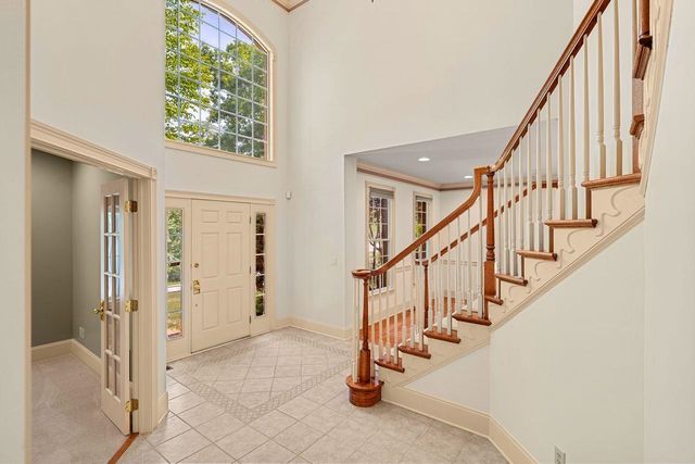 33 Marston Road, Bedford, NH 03110