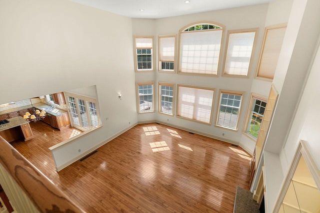 33 Marston Road, Bedford, NH 03110