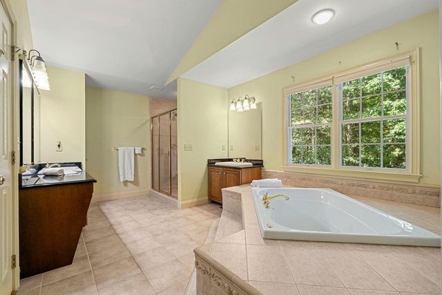 33 Marston Road, Bedford, NH 03110
