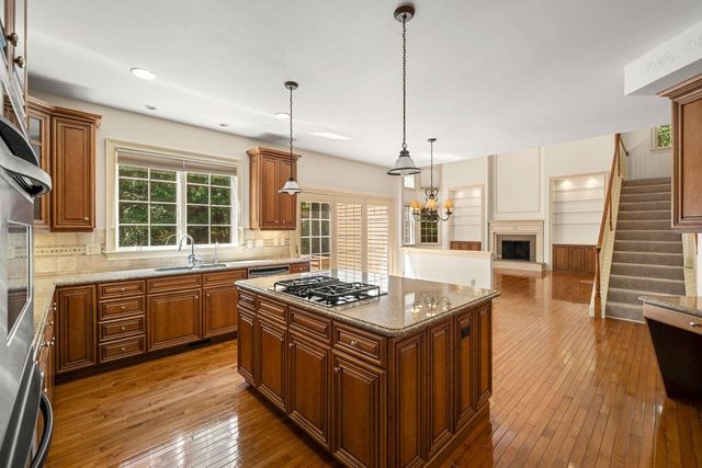 33 Marston Road, Bedford, NH 03110