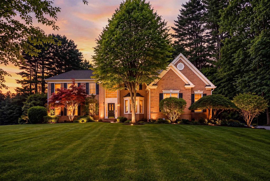 33 Marston Road, Bedford, NH 03110