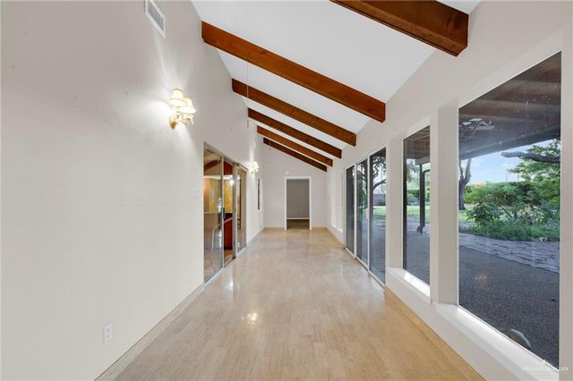 201 Chris Lane, Mcallen, TX 78503