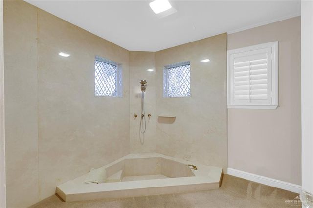 201 Chris Lane, Mcallen, TX 78503