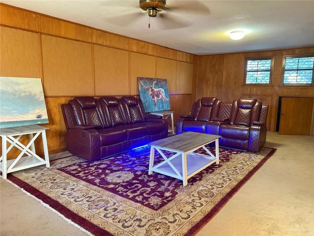 201 Chris Lane, Mcallen, TX 78503