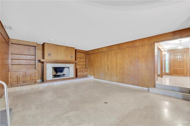 201 Chris Lane, Mcallen, TX 78503