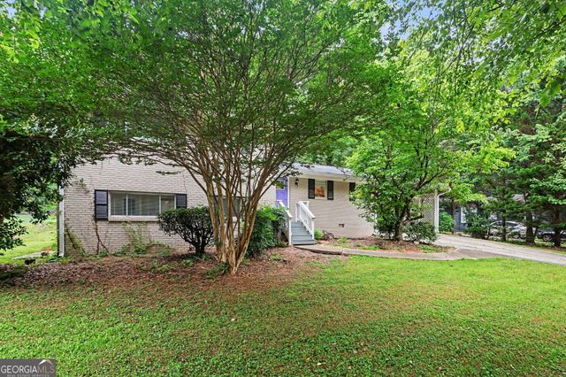 2761 Whisper Court, Douglasville, GA 30135