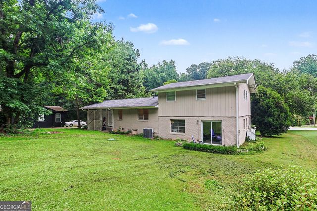 2761 Whisper Court, Douglasville, GA 30135