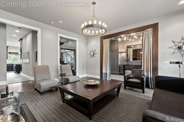 30442 S Greenbriar Road, Franklin Village, MI 48025