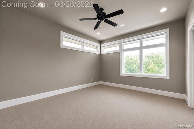 30442 S Greenbriar Road, Franklin Village, MI 48025